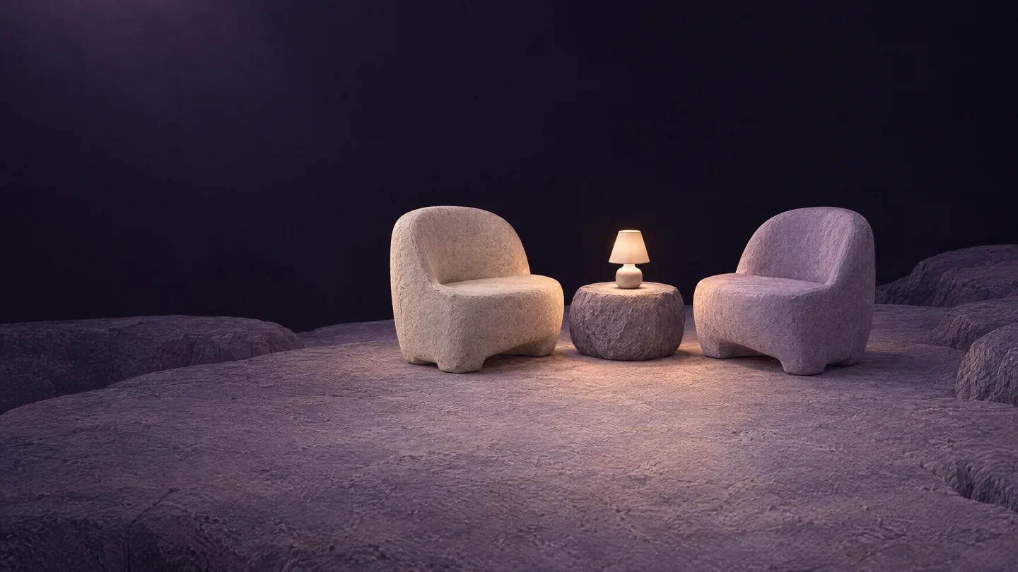 Twee uitnodigende stoelen en een warme lamp op een rustige plek tussen de rotsen.